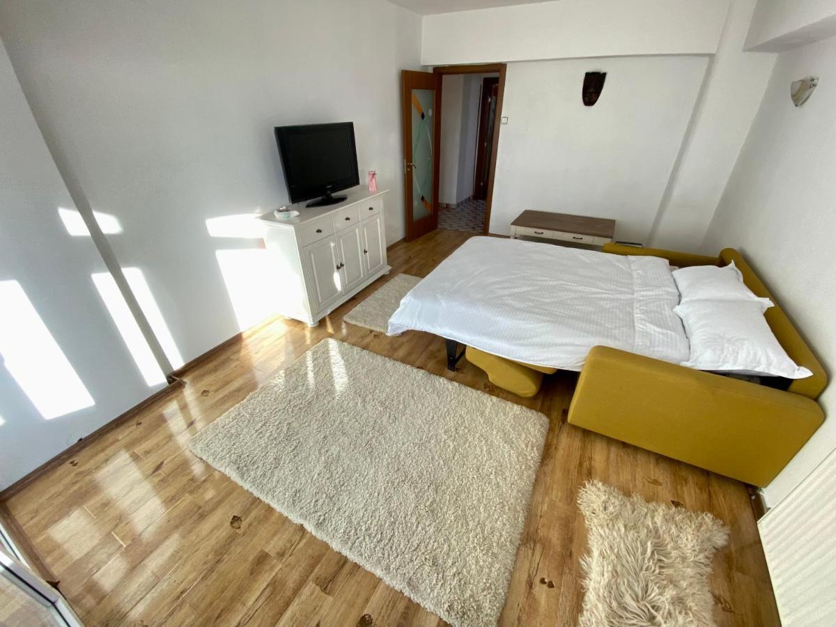 Downtown Apartment Craiova Exterior foto