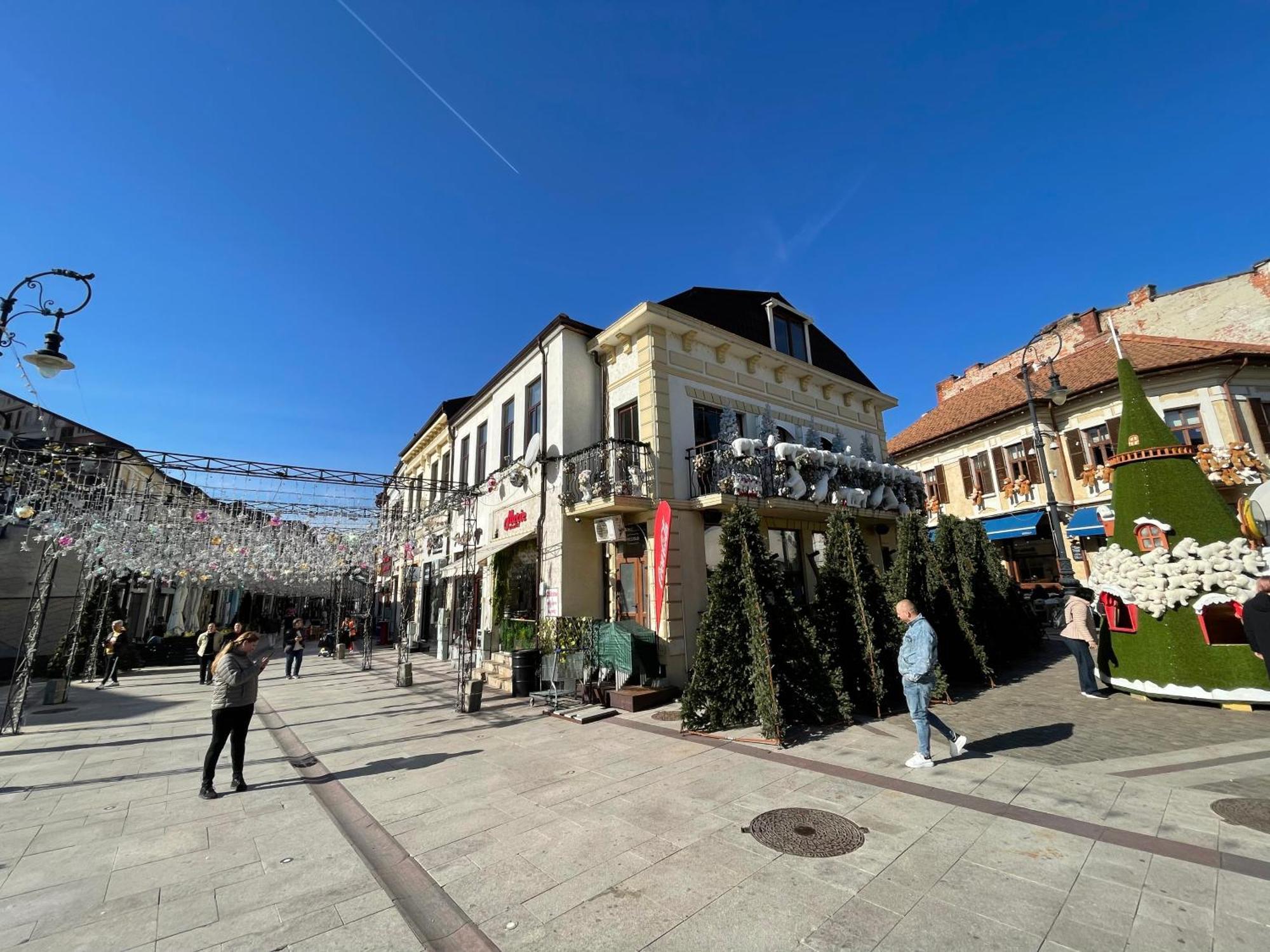 Downtown Apartment Craiova Exterior foto